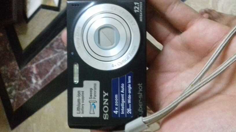 Sony cybershot camera... in Peshawar, Khyber Pakhtunkhwa - Free Business Listing