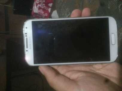 Samsung Galaxy S4.. in Peshawar, Khyber Pakhtunkhwa - Free Business Listing