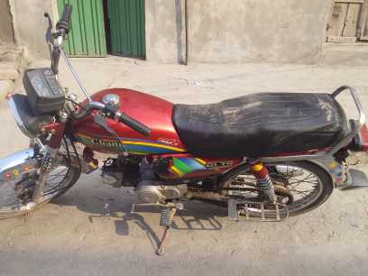 bike.. in Gahfooor Town Faisalabad, Punjab - Free Business Listing