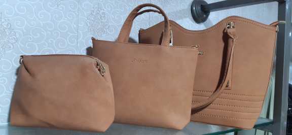 Ladies bags set.. in Gujrat, Punjab - Free Business Listing