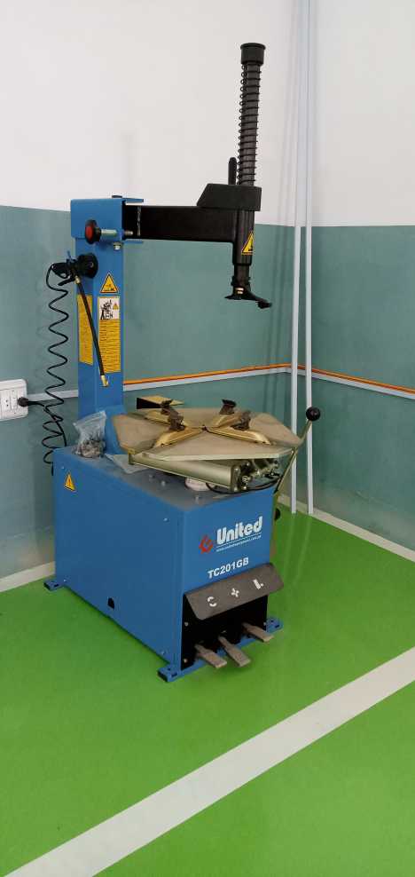 united equipment.. in Karachi City, Sindh - Free Business Listing