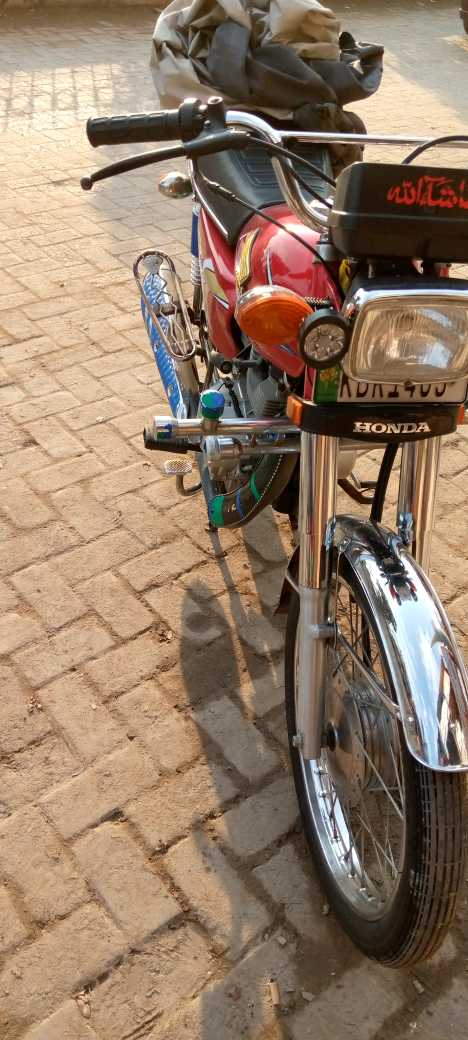 United 125 18 model mobil.. in Khushab, Punjab - Free Business Listing