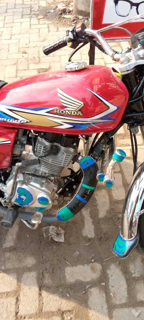 United 125 18 model mobil.. in Khushab, Punjab - Free Business Listing