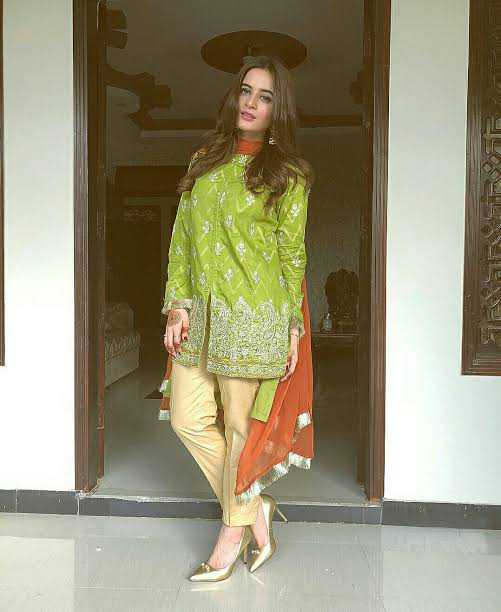 Red apples.. in Lahore - Free Business Listing