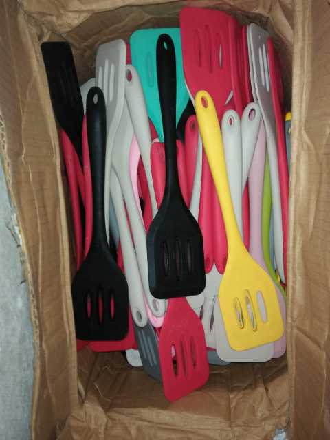 kitchen acessory silicone.. in Faisalabad, Punjab - Free Business Listing