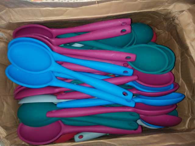 kitchen acessory silicone.. in Faisalabad, Punjab - Free Business Listing