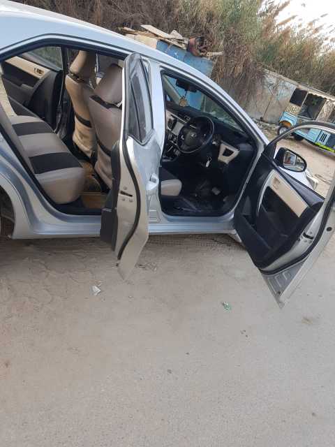 Rant a car.. in R2JW+8G Punjab Colony, Karachi - Free Business Listing