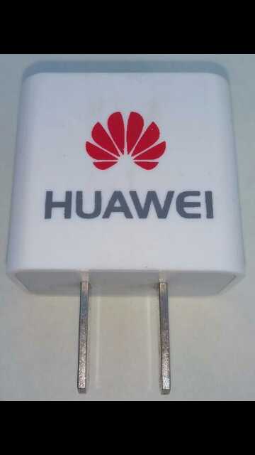 Huawei Dual port 2A-5V Mo.. in Lahore, Punjab - Free Business Listing