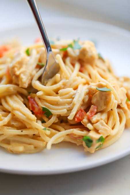 Chicken Spaghetti With Ve.. in Karachi City, Sindh - Free Business Listing