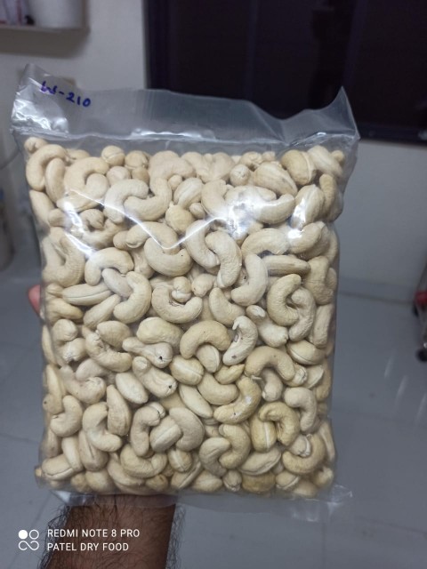 Fresh Cashew nuts W-320.. in Pune, Maharashtra 411046 - Free Business Listing