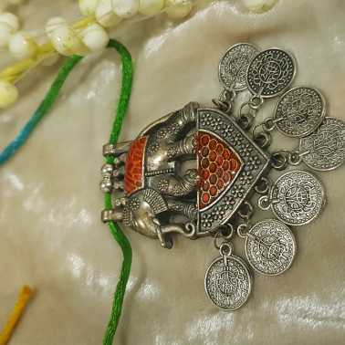 Necklace with pendant.. in Karachi City, Sindh - Free Business Listing