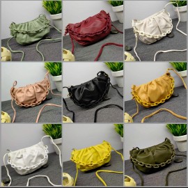 new stylish cloud bags fo.. in Rawalpindi, Punjab - Free Business Listing